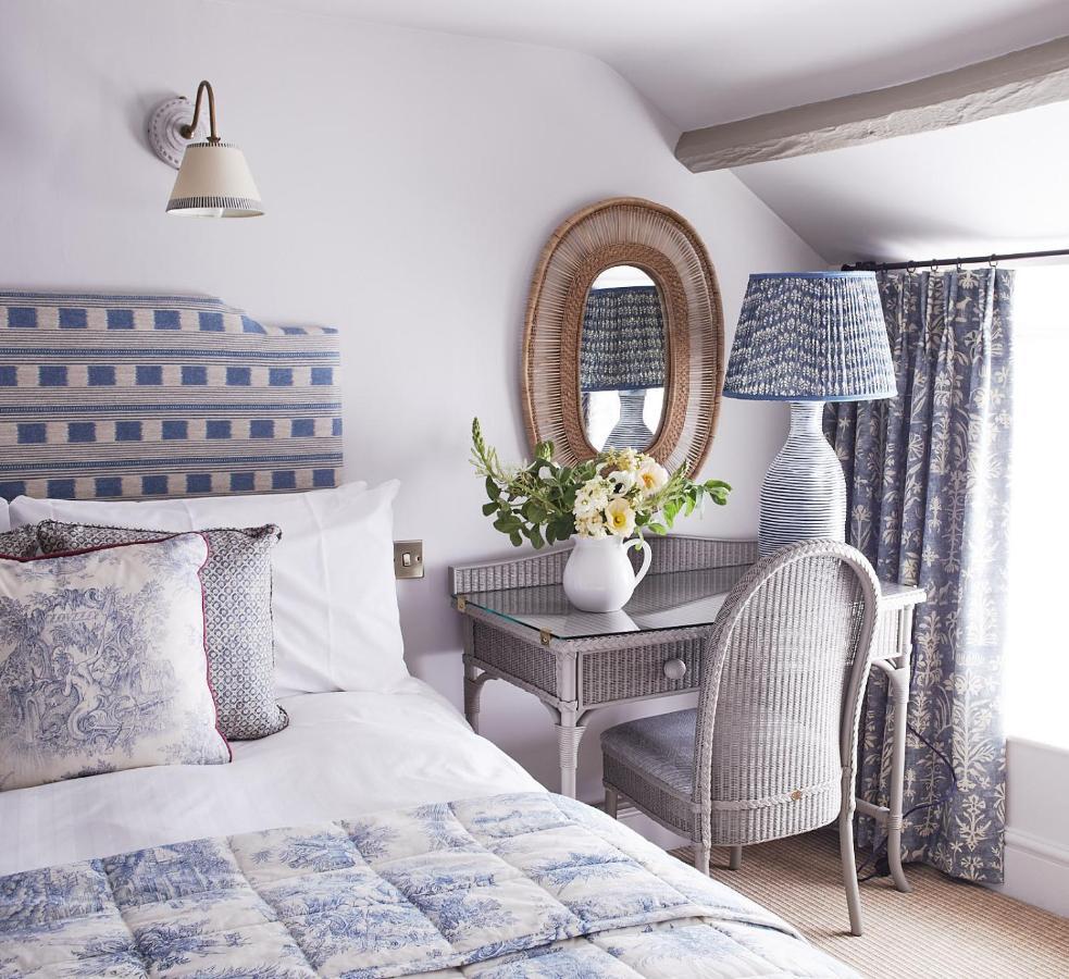 Red Lion Hotel Clovelly Extérieur photo