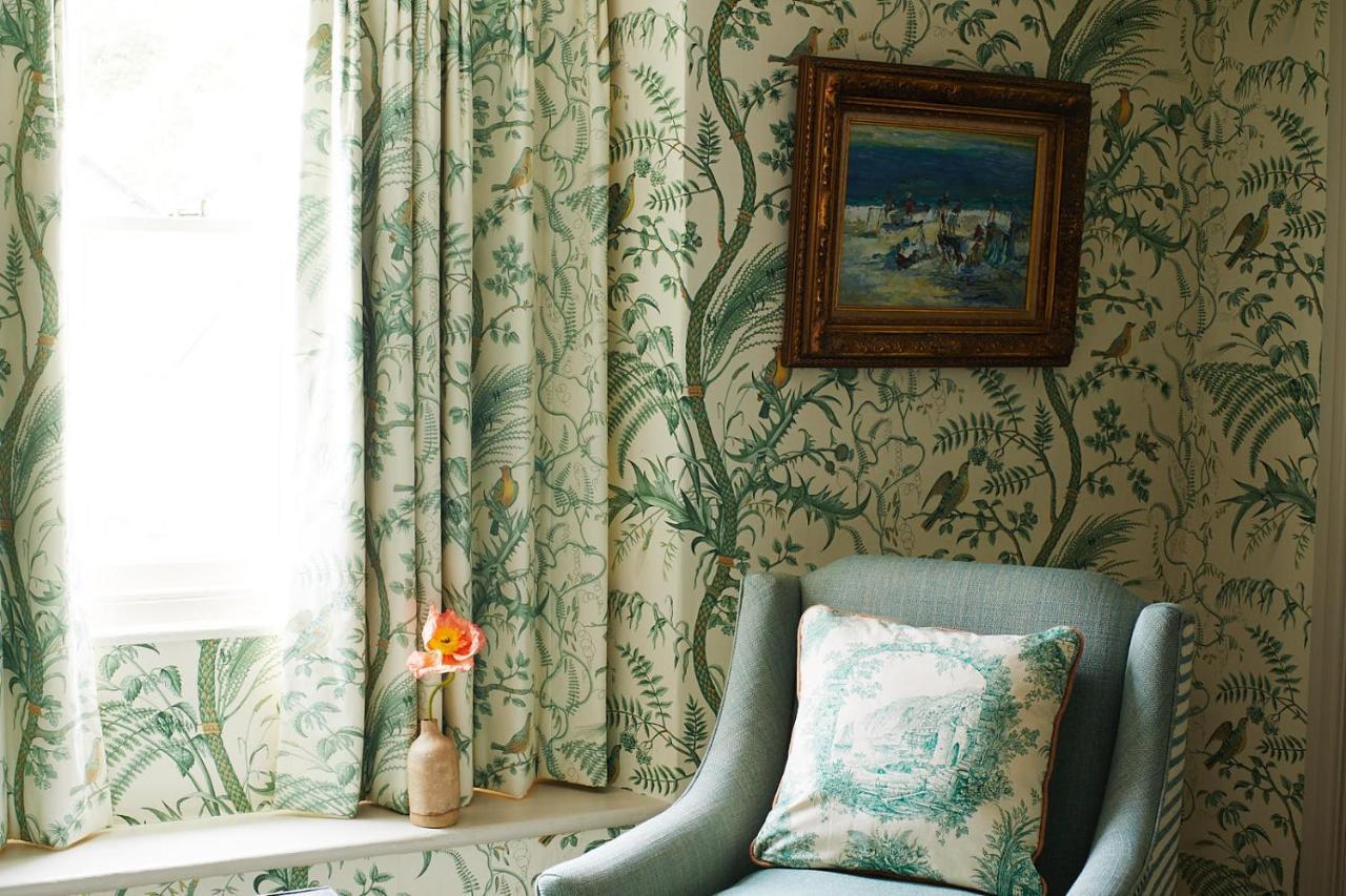 Red Lion Hotel Clovelly Extérieur photo