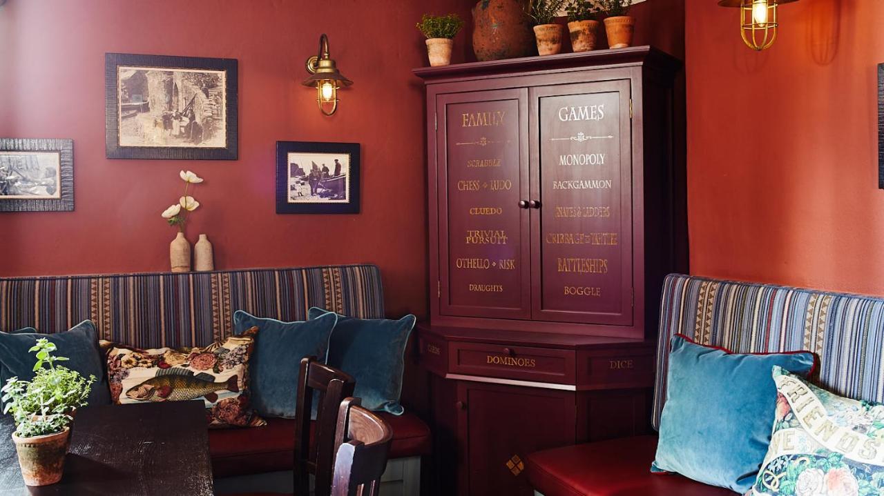 Red Lion Hotel Clovelly Extérieur photo