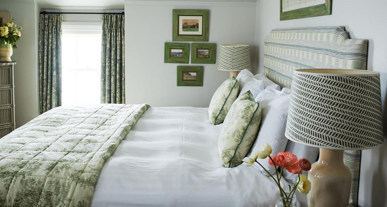 Red Lion Hotel Clovelly Extérieur photo