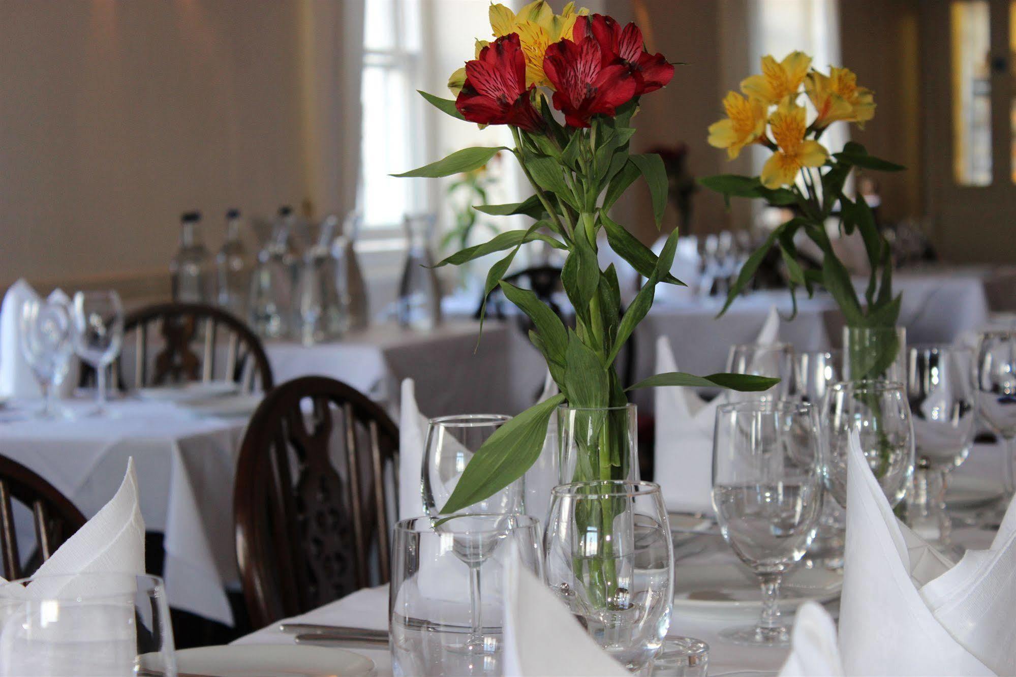 Red Lion Hotel Clovelly Extérieur photo